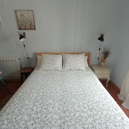 Les Magranes Bed & Breakfast Argelaguer Εξωτερικό φωτογραφία