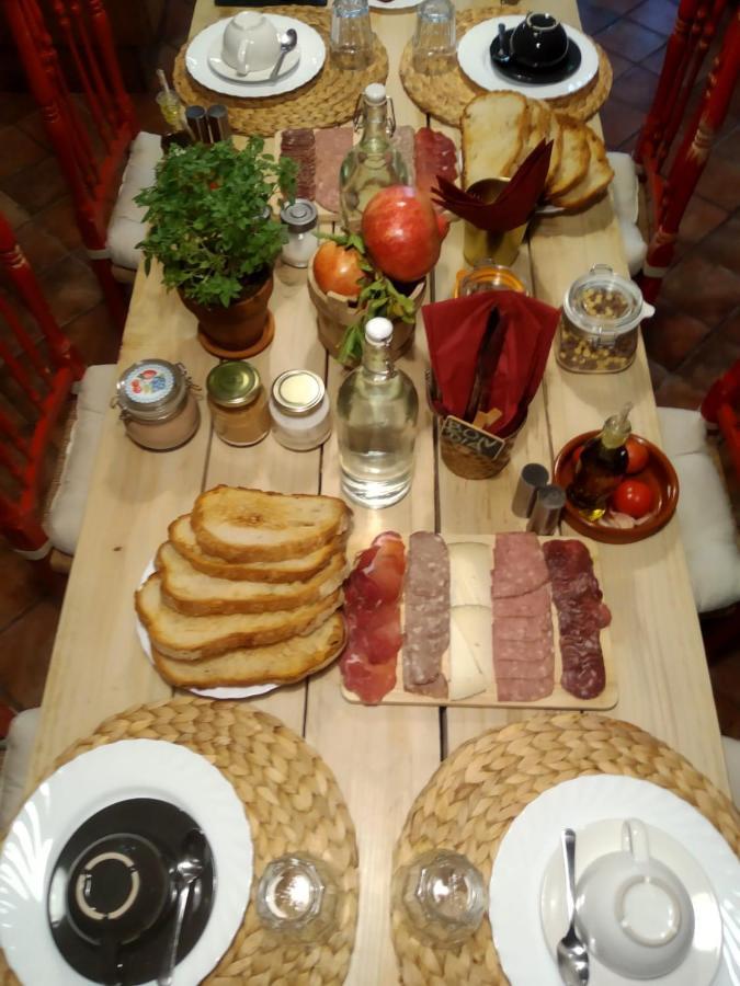 Les Magranes Bed & Breakfast Argelaguer Εξωτερικό φωτογραφία